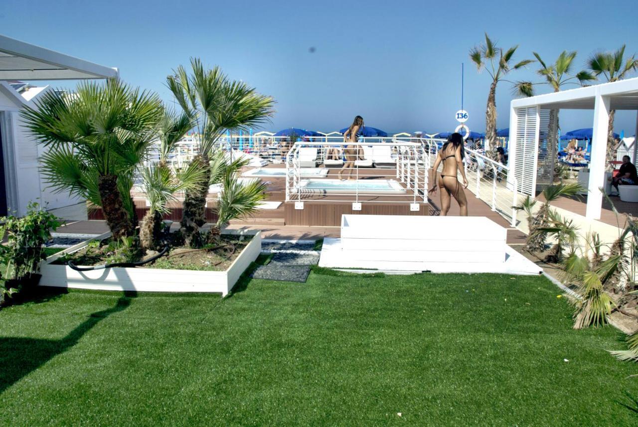 Hotel Marzia Con Piscina 3* Riccione