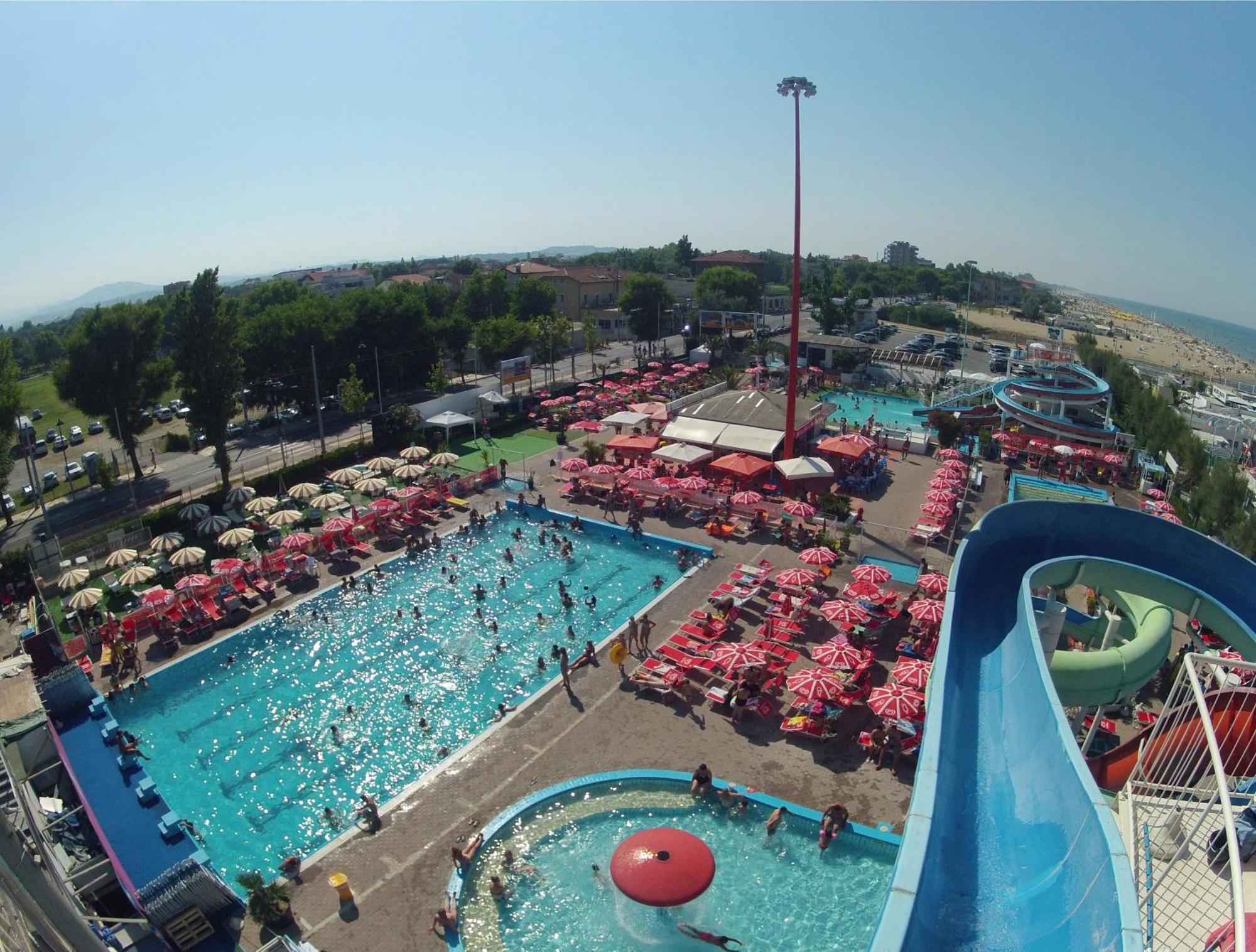 Hotel Hotel Marzia Con Piscina