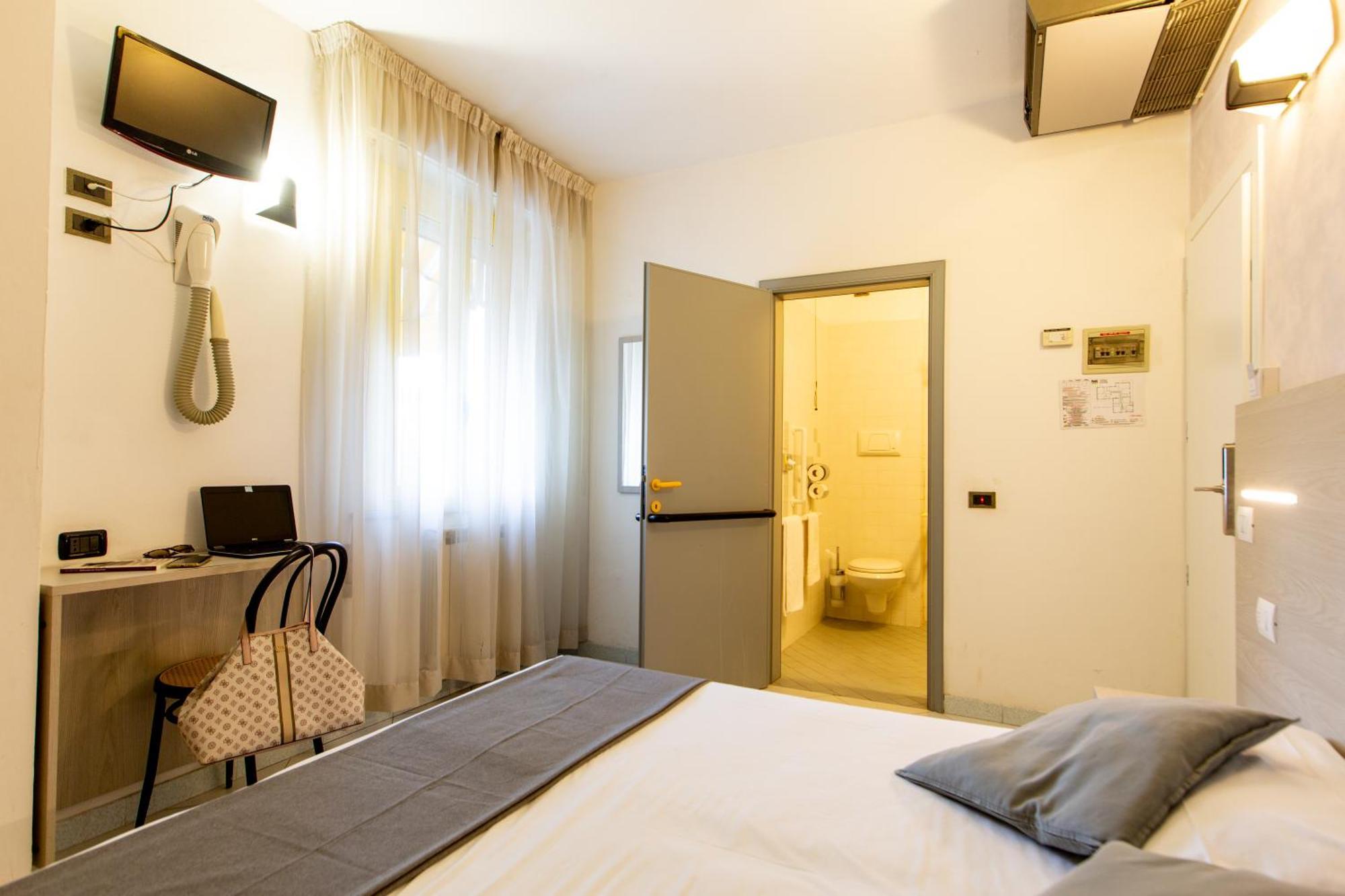 Hotel Hotel Marzia Con Piscina 3*