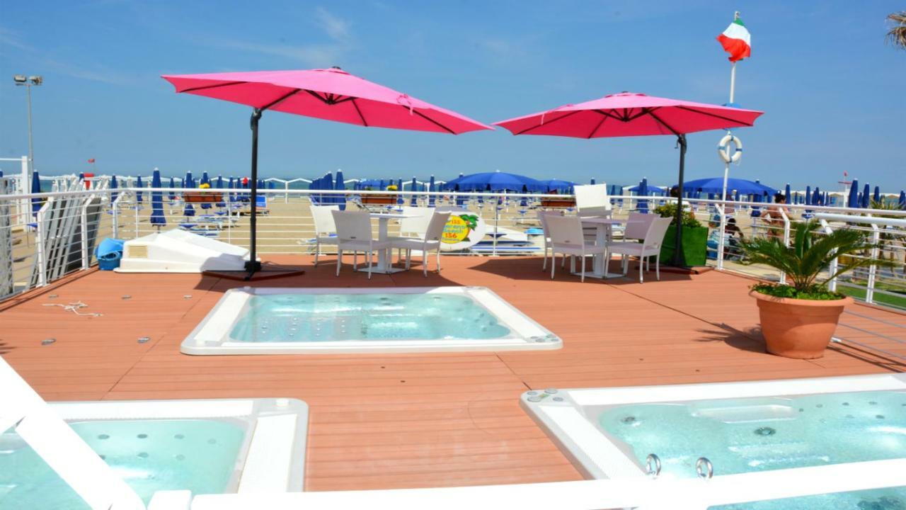 Hotel Marzia Con Piscina Hotel